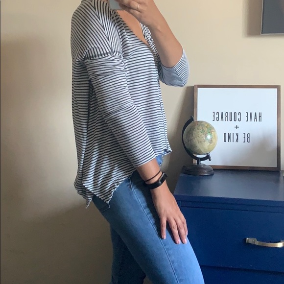 Billabong long sleeve - Picture 2 of 3